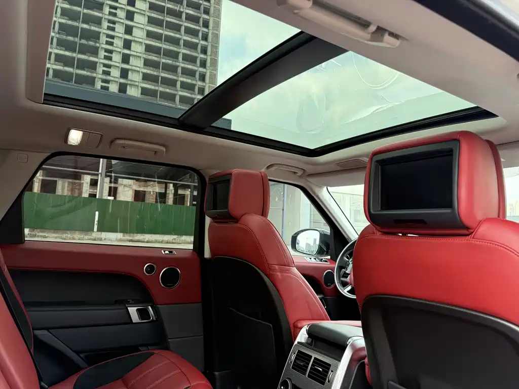 Land Rover Range Rover Sport 2020 — фото 19