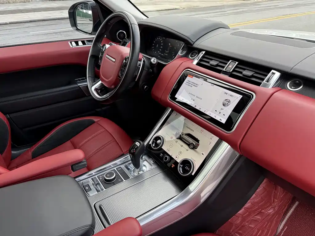 Land Rover Range Rover Sport 2020 — фото 17