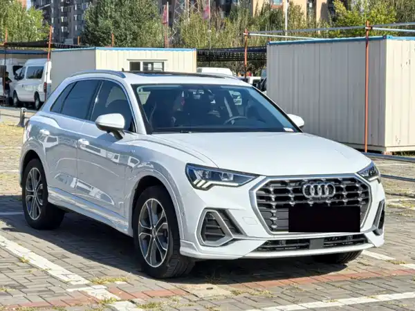 Audi Q3 2023