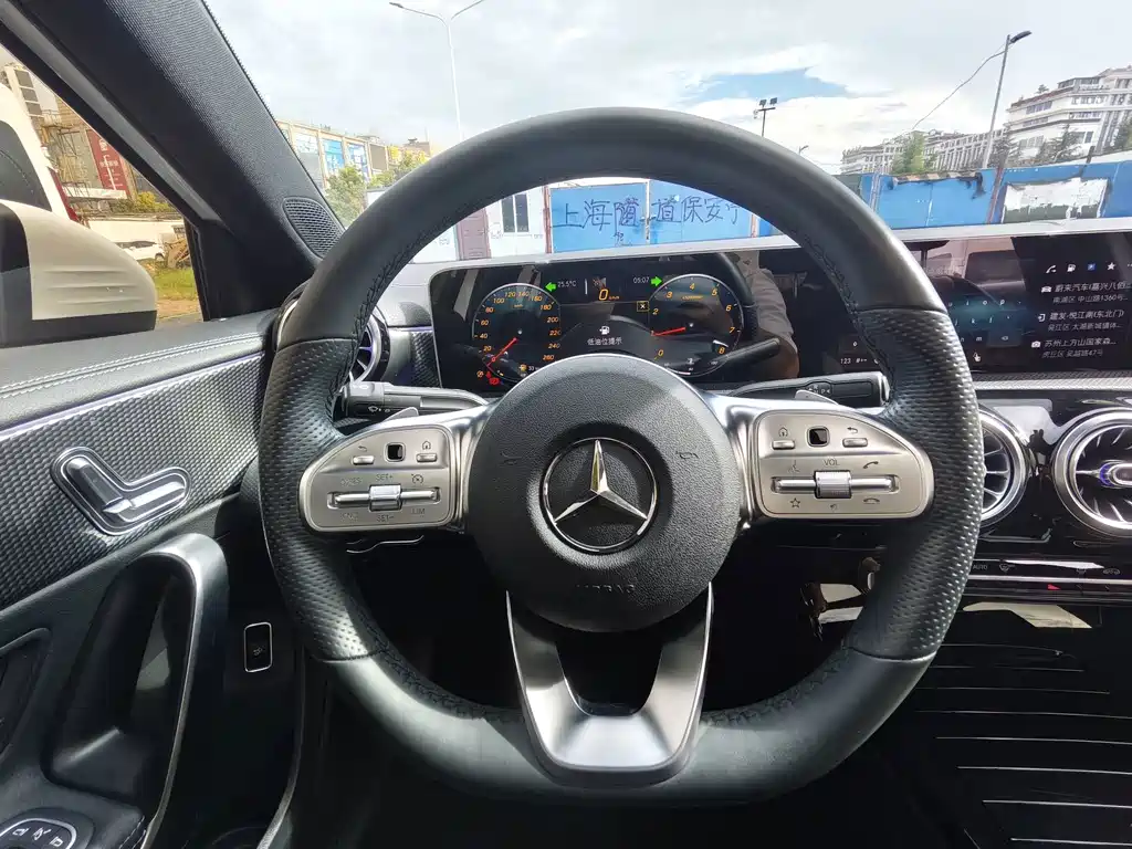 Mercedes-Benz A-Class 2020 — фото 12
