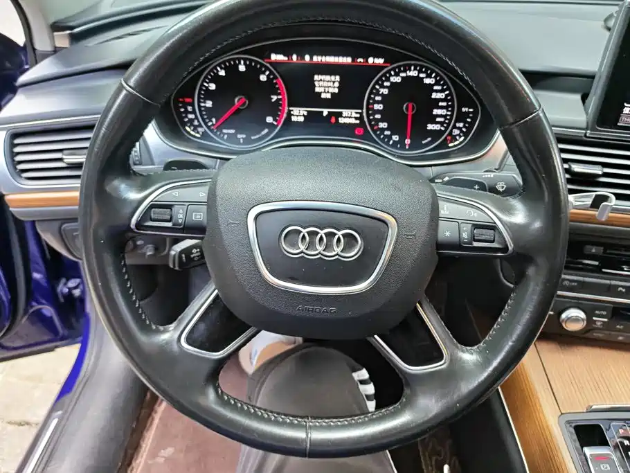 Audi A6L 2018 — фото 15