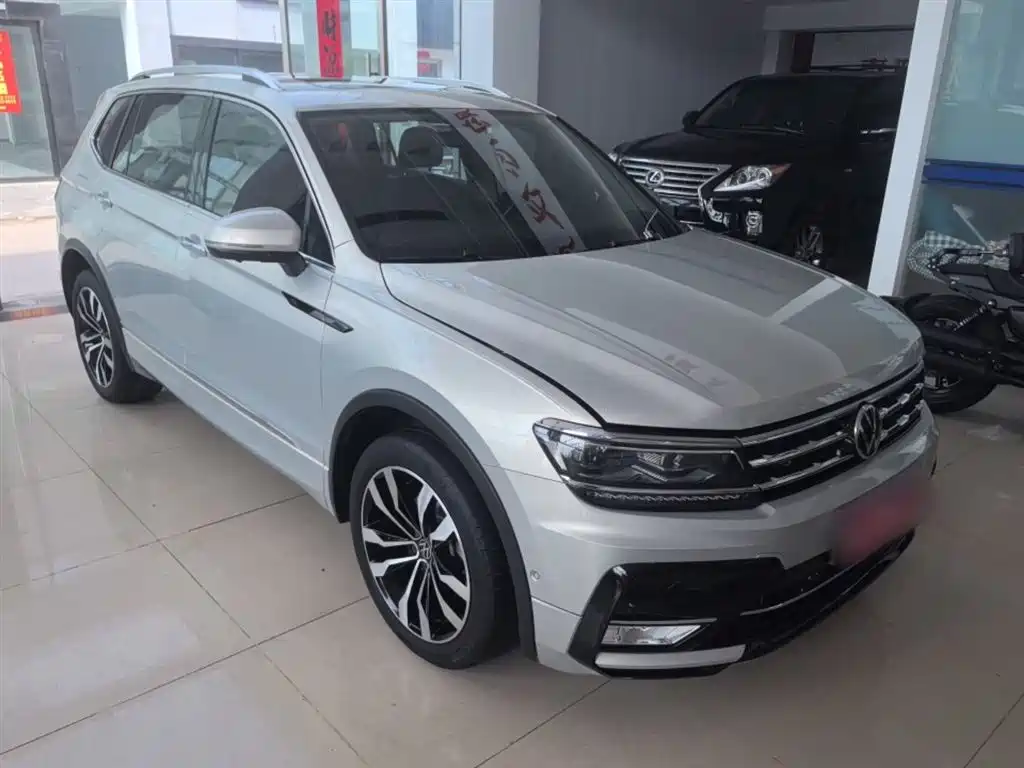 Volkswagen Tiguan L 2021 — фото 4