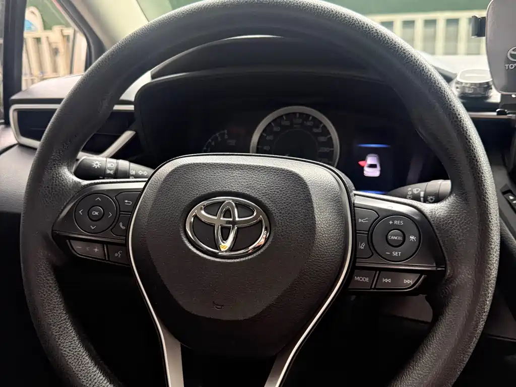 Toyota Corolla 2020 — фото 15