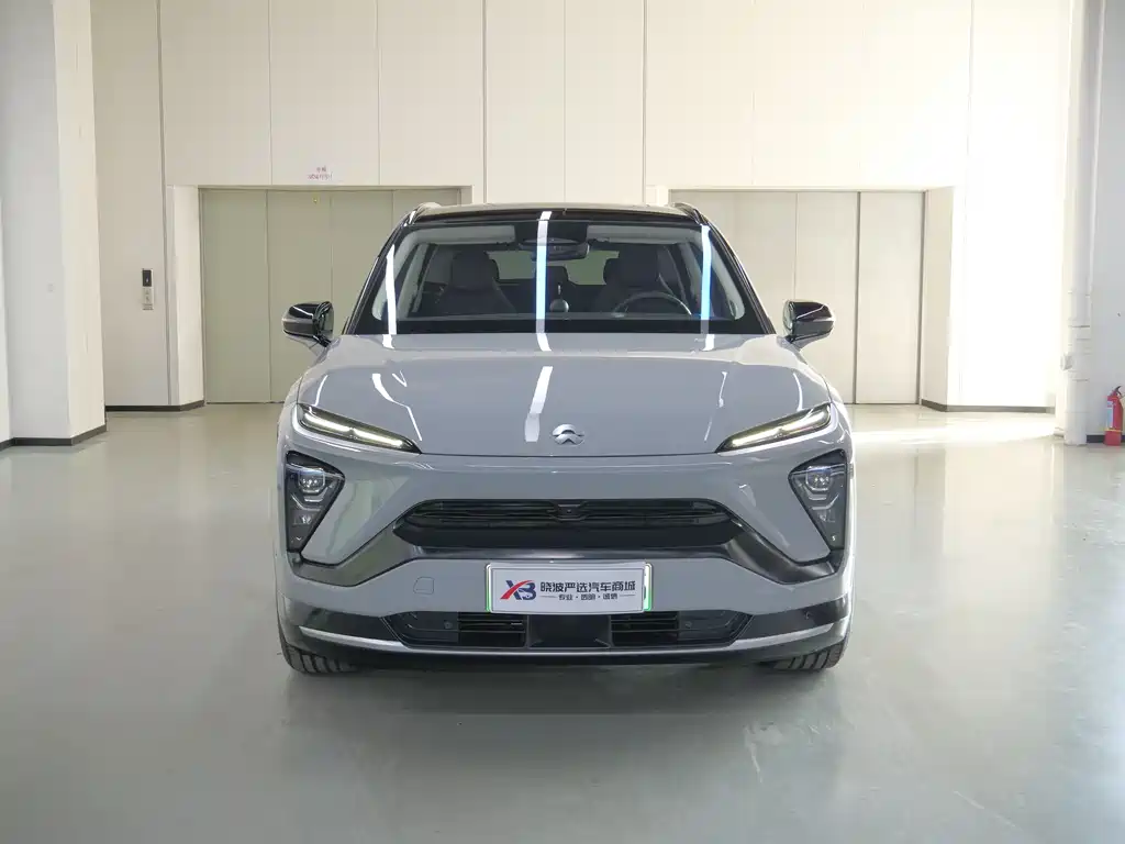 NIO ES6 2020