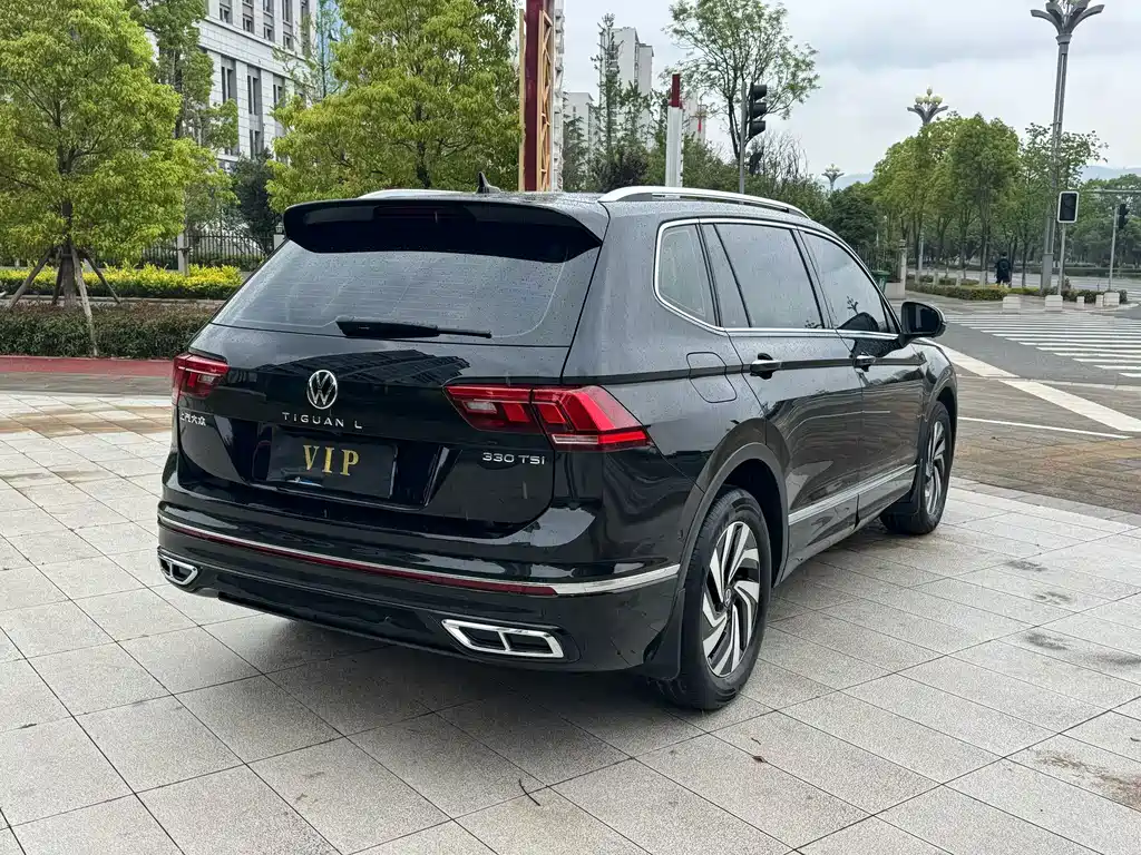 Volkswagen Tiguan L 2024