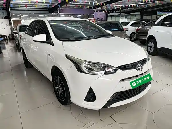 Toyota Yaris L 2017
