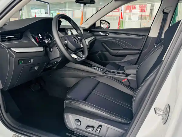 Skoda Octavia 2023