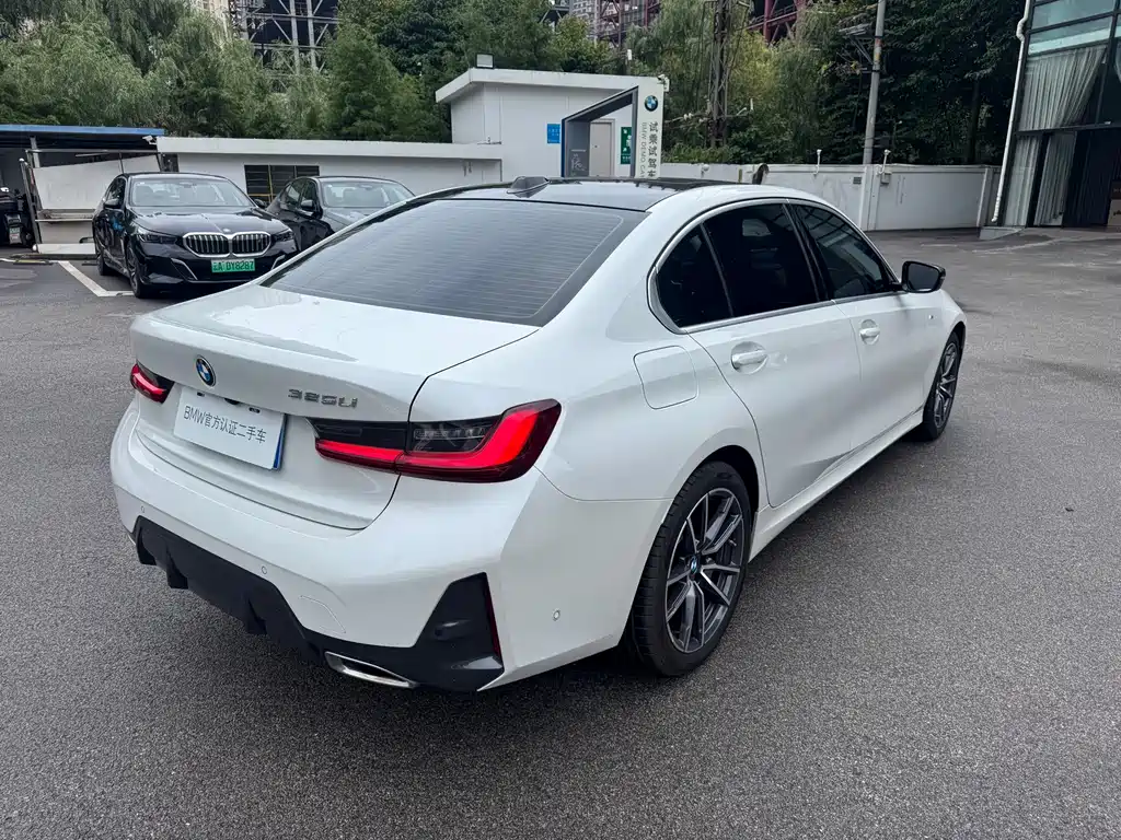 BMW 3 Series 2024