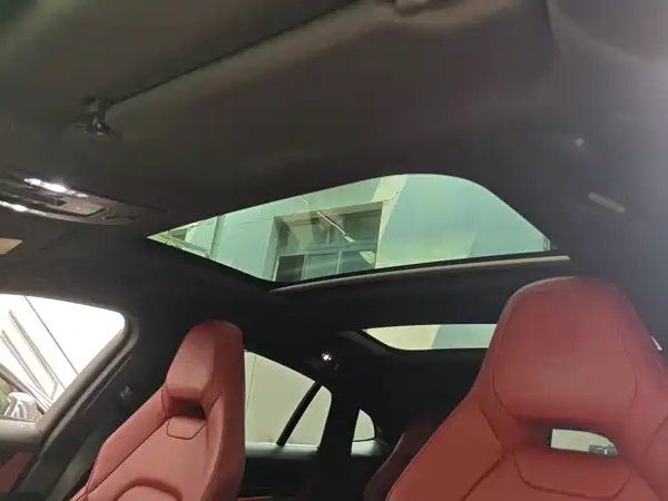 Porsche Panamera 2024