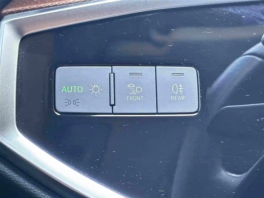 Audi Q3 2023 — фото 22