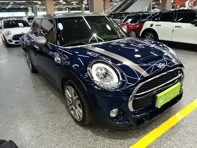 MINI MINI 2016
