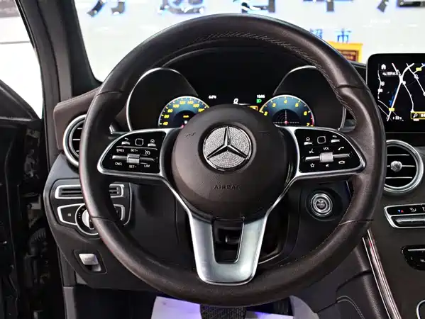 Mercedes-Benz GLC 2020