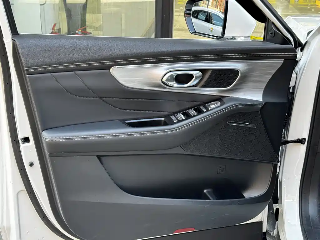 GAC Motor Trumpchi GS8 2023 — фото 18