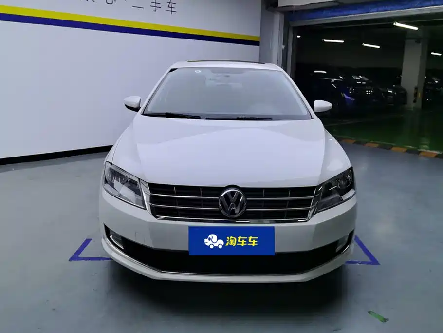 Volkswagen Gran Lavida 2015