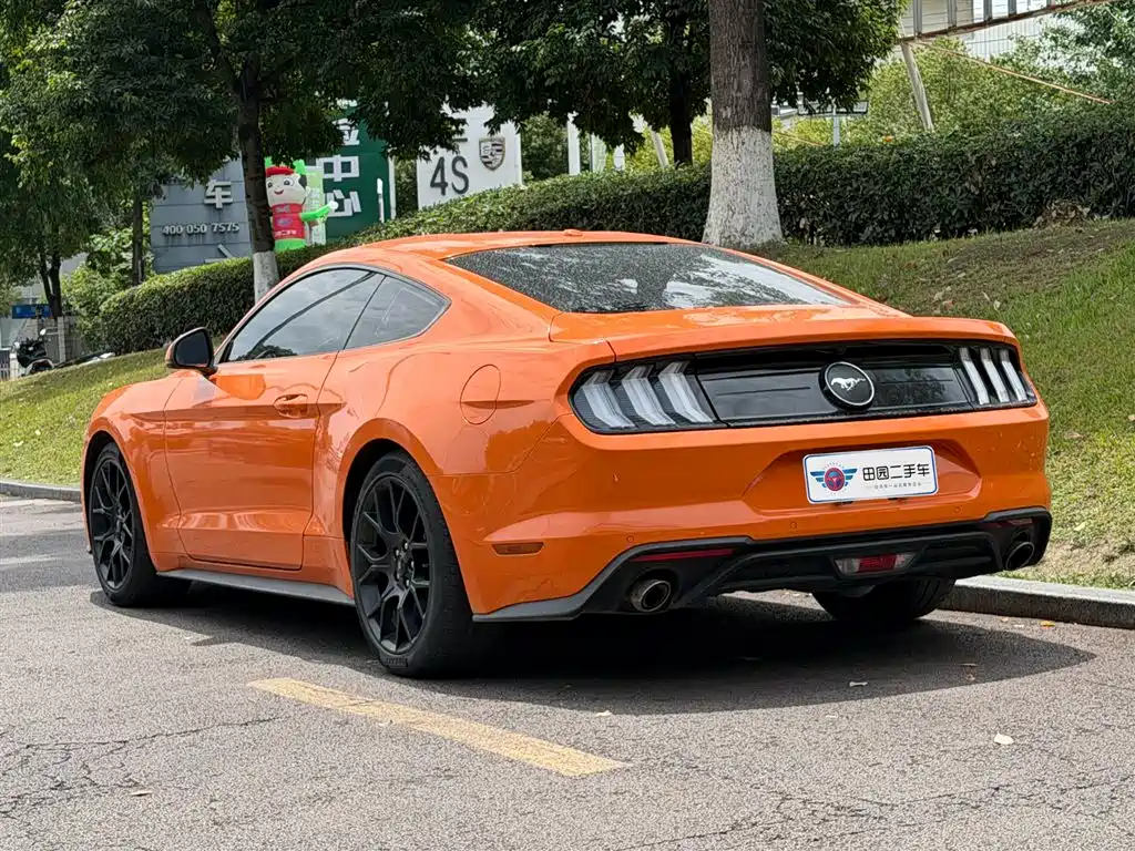 Ford Mustang 2021 — фото 4