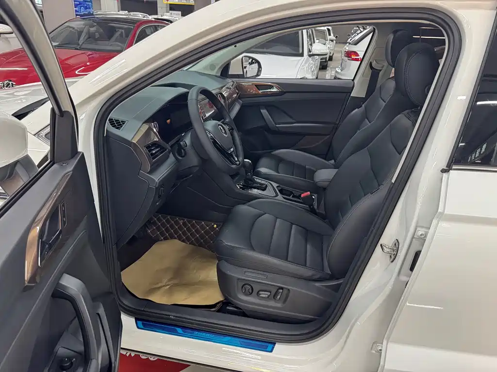 Volkswagen Tharu 2022