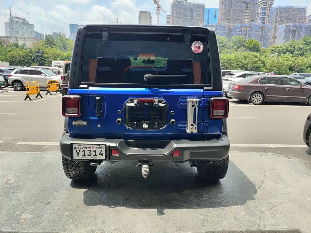 Jeep Wrangler 2020 — фото 15