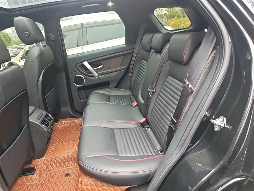 Land Rover Discovery Sport 2022 — фото 17