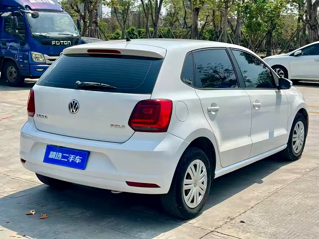 Volkswagen Polo 2017 — фото 9