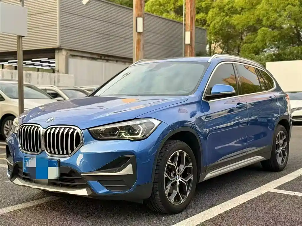 BMW X1 2020 — фото 1
