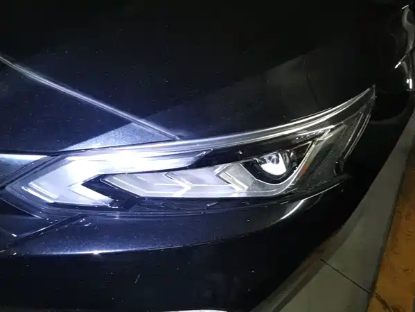 Nissan Teana 2022
