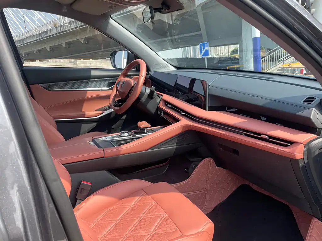 Changan CS75 PLUS 2023 — фото 17