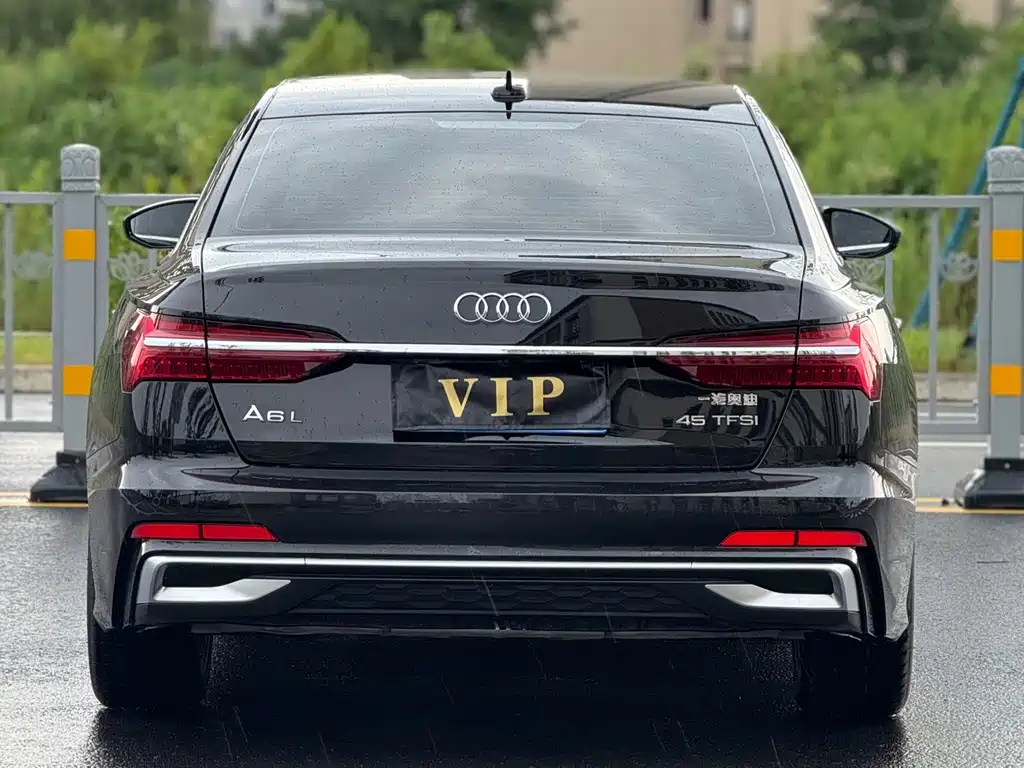 Audi A6L 2025 — фото 9