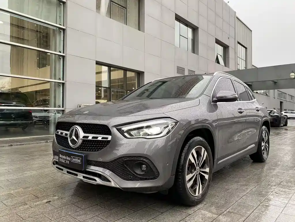 Mercedes-Benz GLA 2023