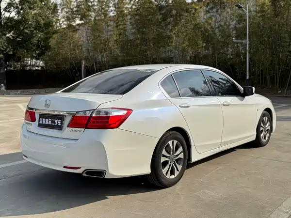 Honda Accord 2015