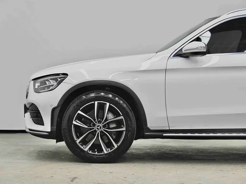 Mercedes-Benz GLC 2020 — фото 18