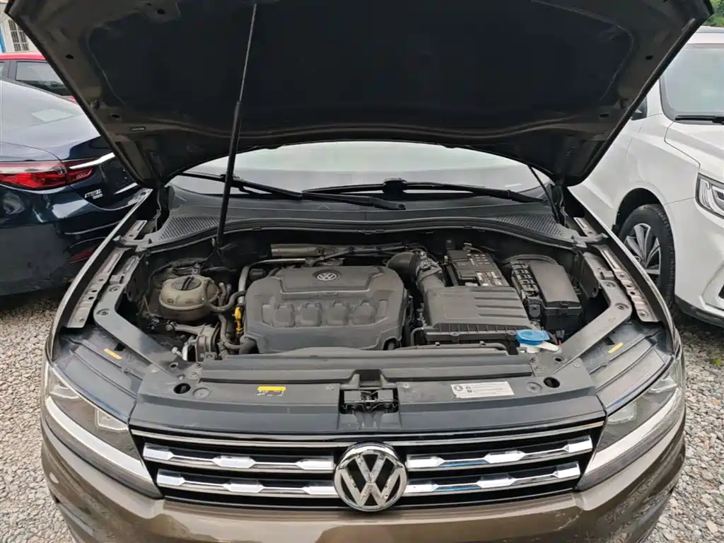 Volkswagen Tiguan L 2018 — фото 20