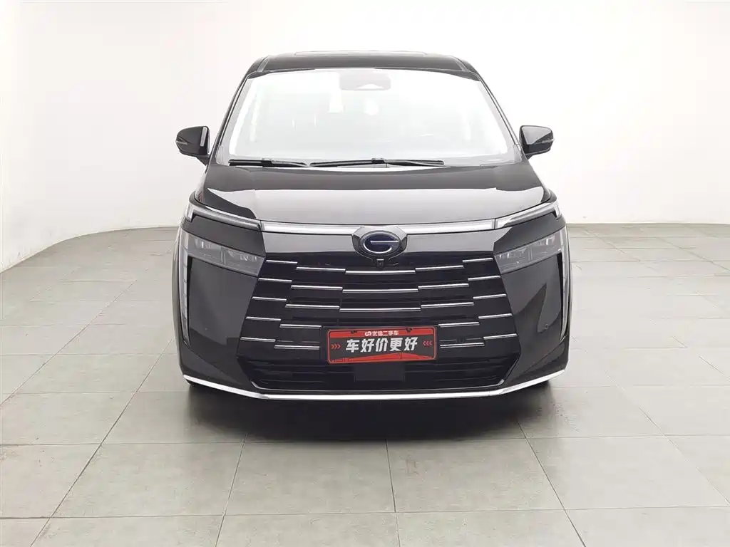 GAC Motor E8 PHEV 2024 — фото 3
