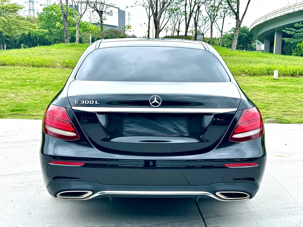 Mercedes-Benz E-Class 2020 — фото 8