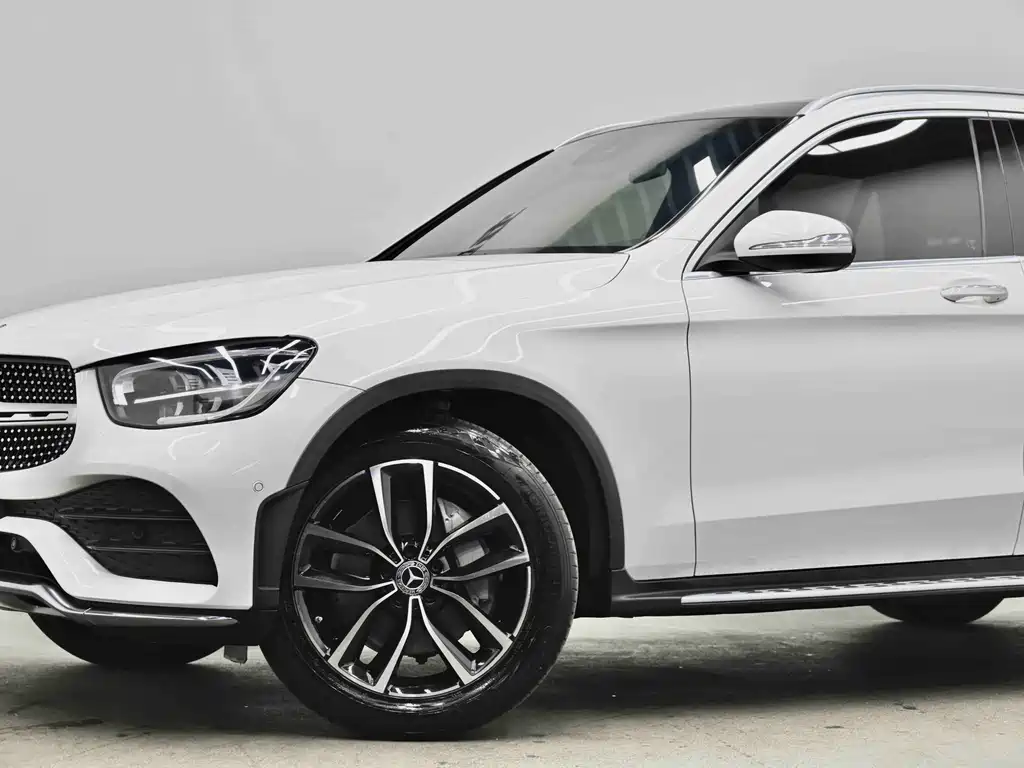 Mercedes-Benz GLC 2020 — фото 16