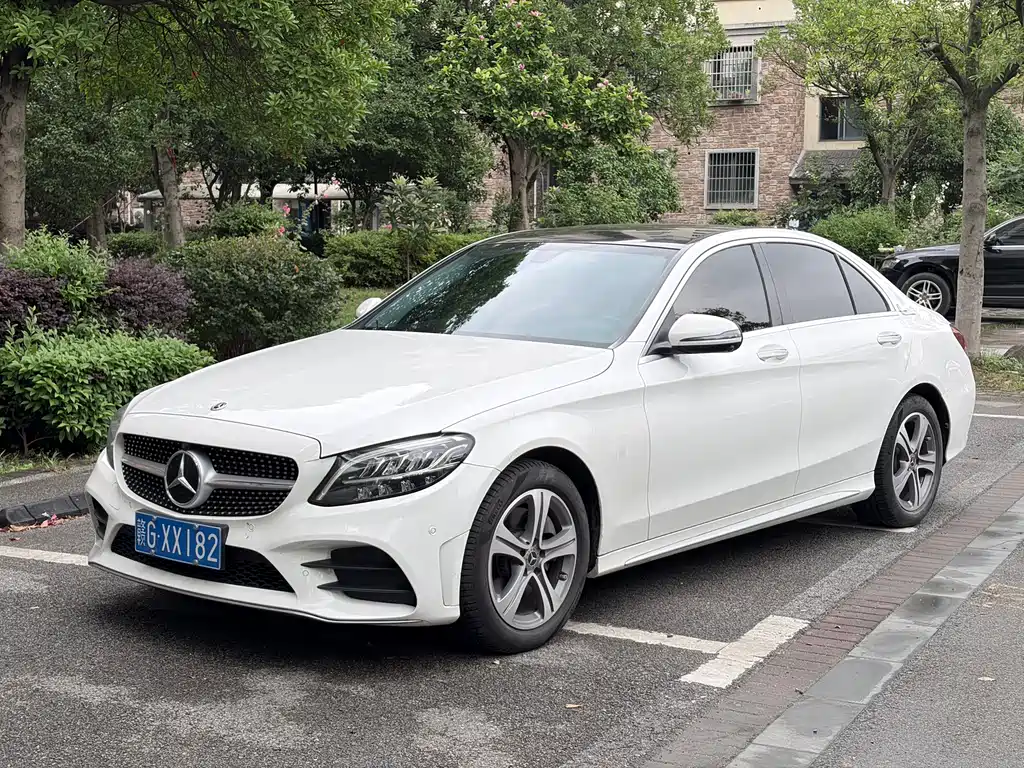 Mercedes-Benz C-Class 2021 — фото 1