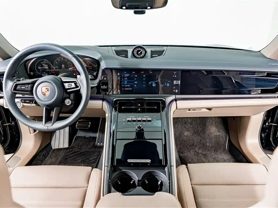 Porsche Panamera 2025 — фото 12