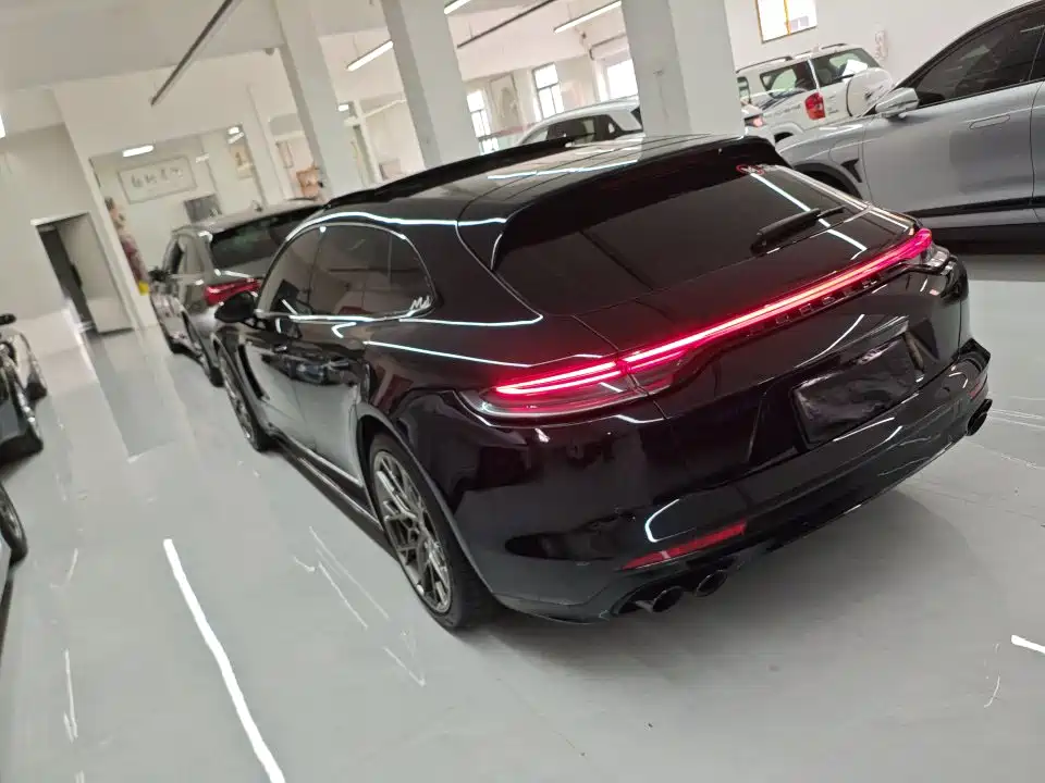 Porsche Panamera 2021 — фото 2