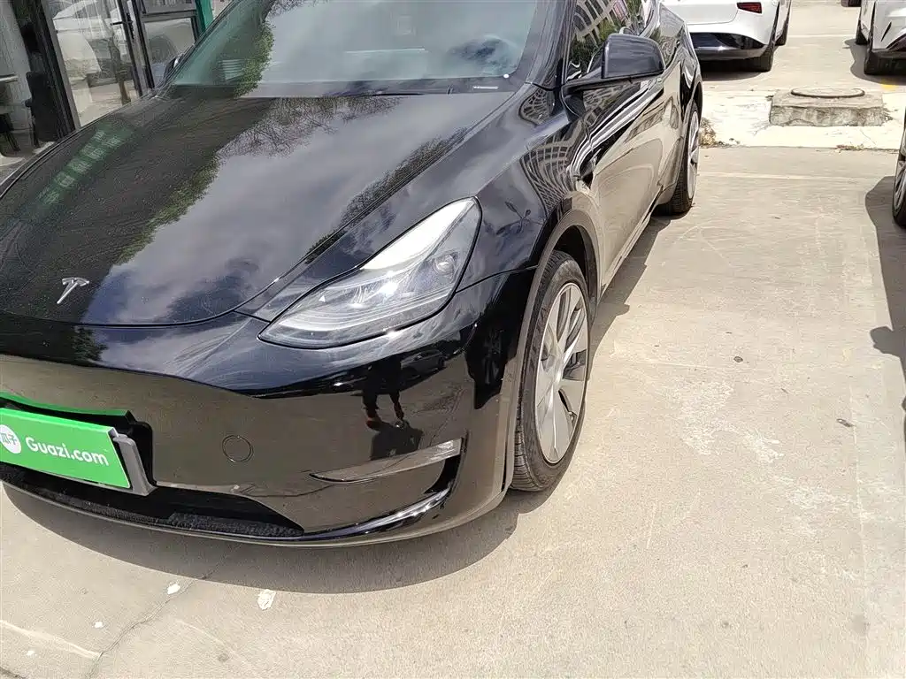 Tesla Model Y 2021 — фото 24