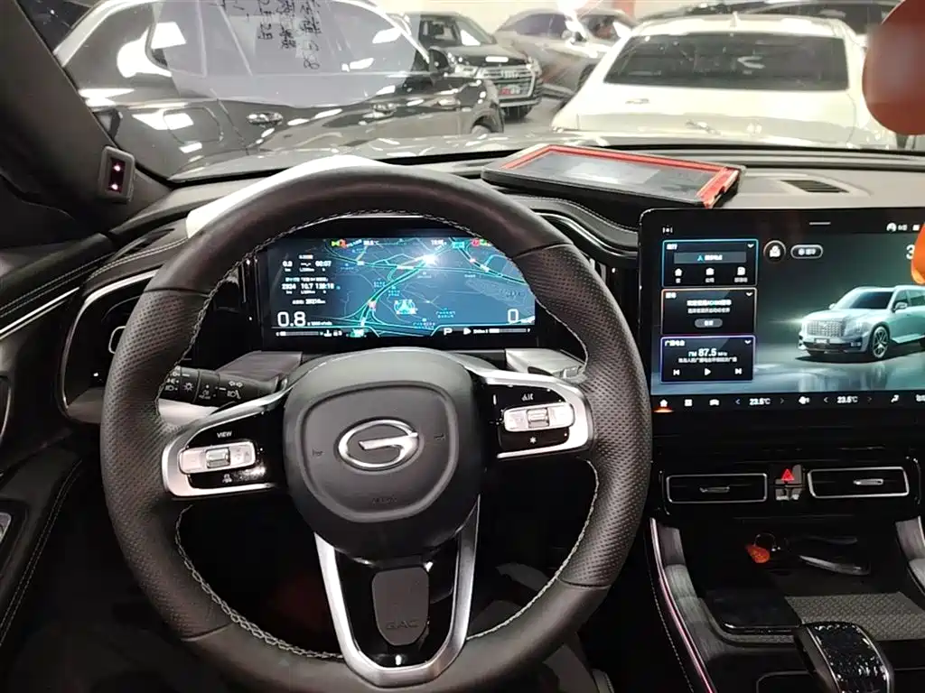 GAC Motor Trumpchi GS8 2022 — фото 11