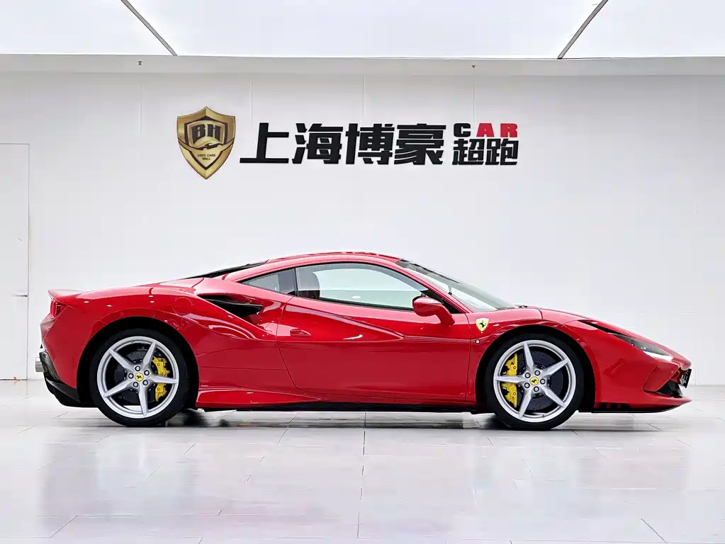 Ferrari F8 2022 — фото 5