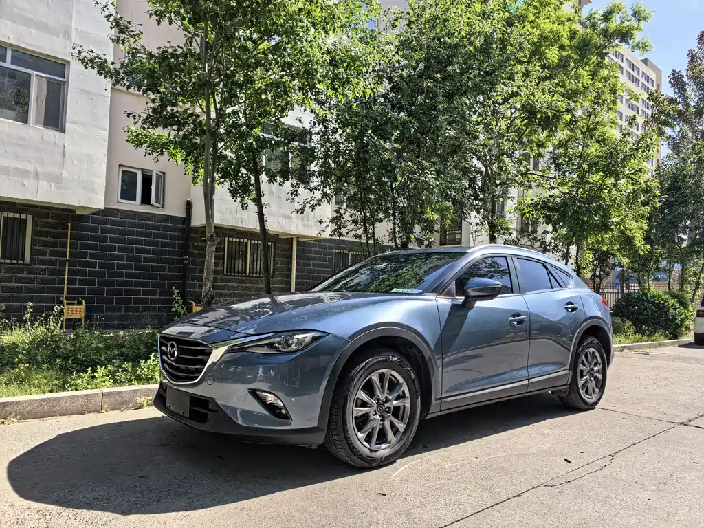 Mazda CX-4 2019 — фото 1