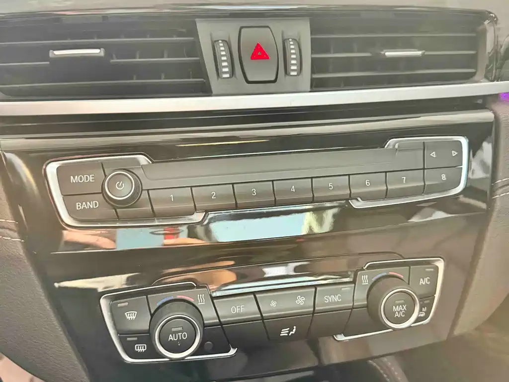 BMW X1 2021 — фото 14