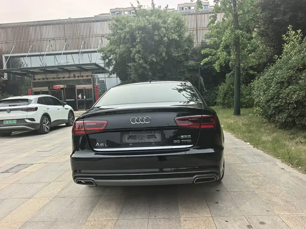 Audi A6L 2018 — фото 14