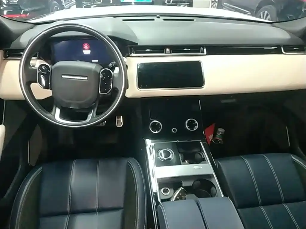 Land Rover Velar 2019 — фото 10