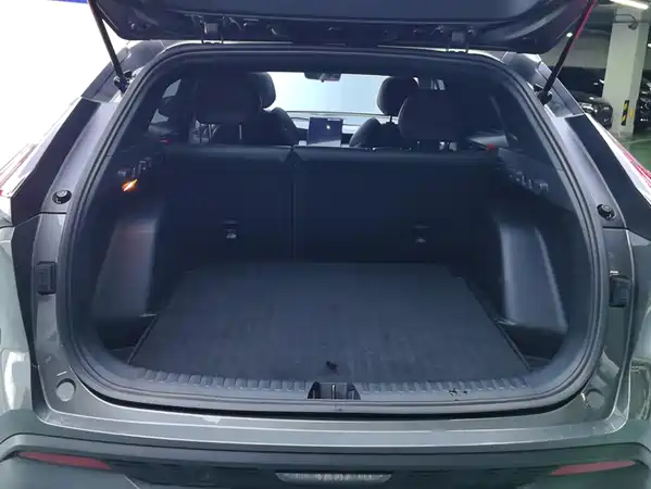 Geely Boyue 2024
