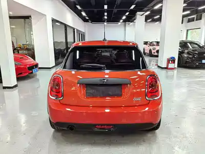 MINI MINI 2018