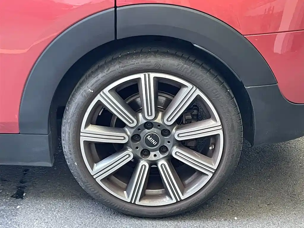 MINI Clubman 2020 — фото 12
