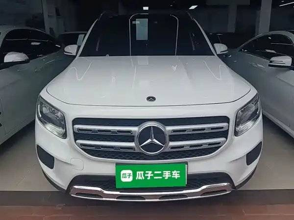 Mercedes-Benz GLB 2021