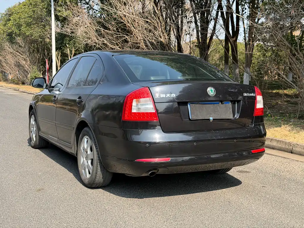 Skoda Octavia 2013 — фото 4
