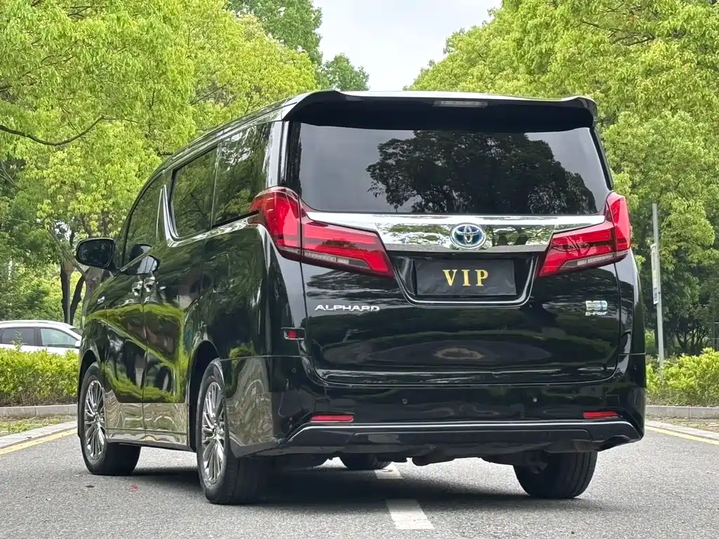 Toyota Alphard 2020 — фото 4